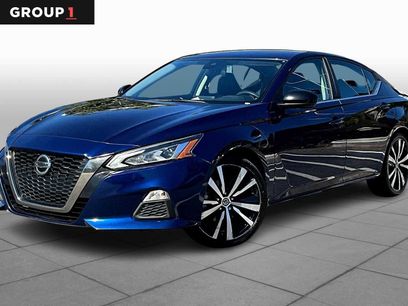 Used 2022 Nissan Altima 2.5 SR