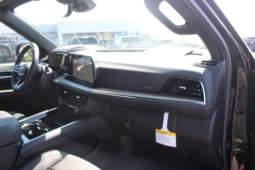 New 2026 Chevrolet Tahoe High Country AWD/4WD image 35