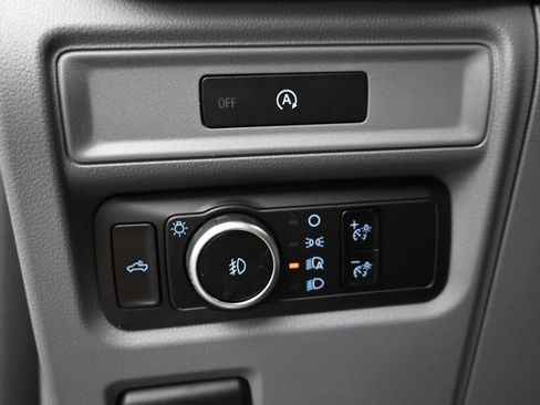 Used 2025 Ford F150 XLT w/ Equipment Group 301A Standard AWD/4WD image 26