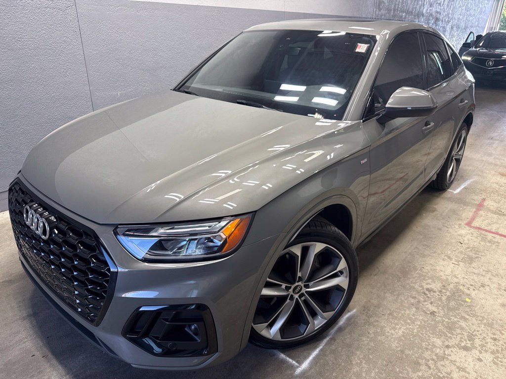 Used 2023 Audi Q5 2.0T Premium Plus w/ Premium Plus Package AWD/4WD image 2