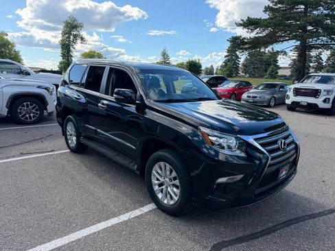 Used 2016 Lexus GX 460 w/ Premium Package AWD/4WD image 6