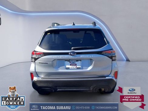 Certified 2025 Subaru Forester Premium AWD/4WD image 4