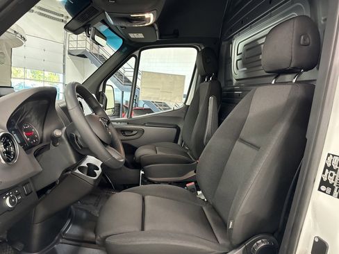 New 2025 Mercedes-Benz Sprinter 3500 image 23