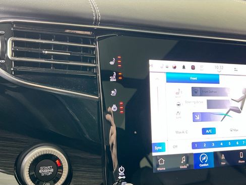 Used 2022 Jeep Wagoneer Series II w/ Convenience Group I image 17