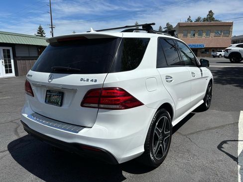 Used 2018 Mercedes-Benz GLE 43 AMG 4MATIC image 5