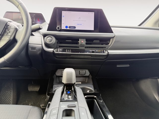 Used 2025 Toyota Prius LE FWD image 16