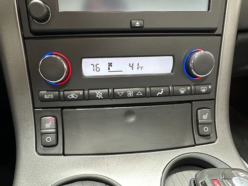 Used 2006 Chevrolet Corvette Convertible w/ Preferred Equipment Group image 31