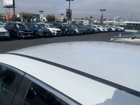 Used 2019 Honda CR-V LX image 9
