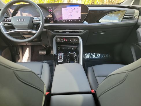 New 2025 Audi Q5 Premium Plus image 14