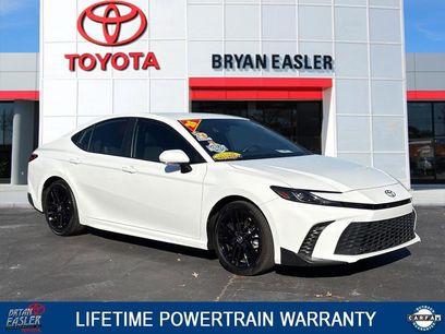 Used 2025 Toyota Camry SE