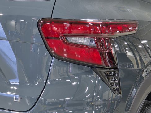 New 2026 Chevrolet Trax LT image 12