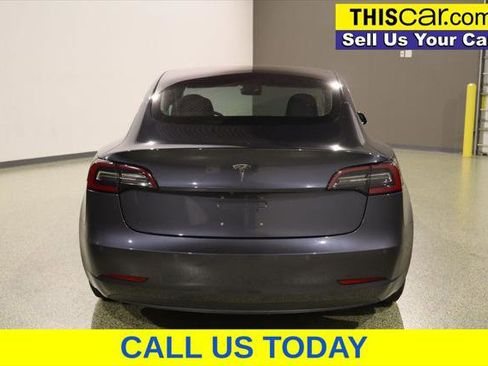 Used 2018 Tesla Model 3 Long Range RWD image 6