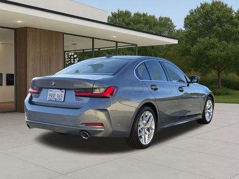 Used 2025 BMW 330i Sedan w/ Convenience Package image 8