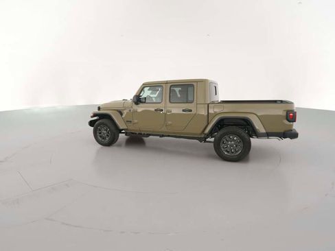 New 2026 Jeep Gladiator Sport image 7