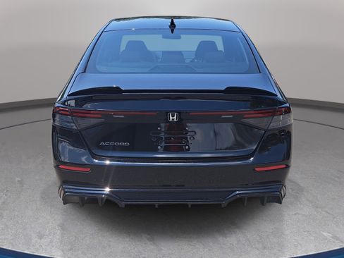 Used 2024 Honda Accord EX image 6