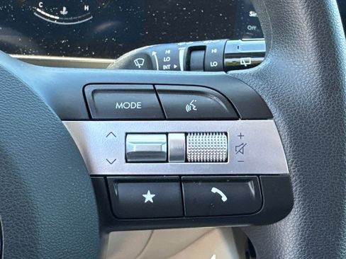 Certified 2025 Hyundai Tucson SEL AWD/4WD image 26