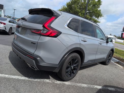 Used 2023 Honda CR-V Sport image 2