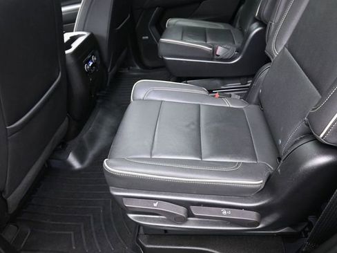 Used 2022 Chevrolet Tahoe Premier image 23