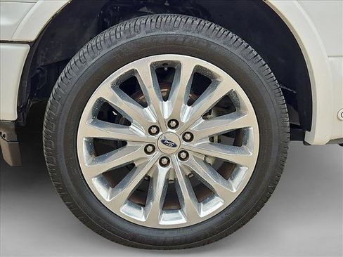 Used 2019 Ford F150 Limited w/ Trailer Tow Package image 26