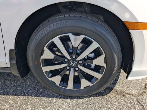 New 2026 Honda Odyssey EX-L image 11