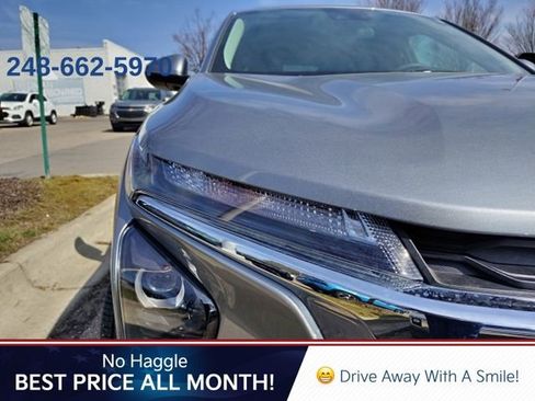 Used 2024 Chevrolet Trax LS w/ LS Convenience Package image 8