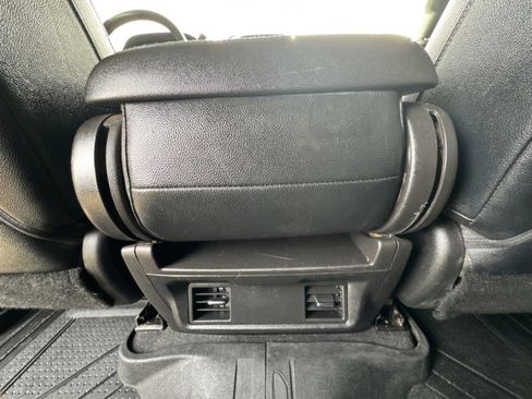 Used 2020 Chevrolet Silverado 2500 Custom w/ Custom Value Package image 15