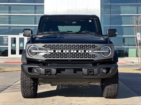 New 2025 Ford Bronco Badlands image 58