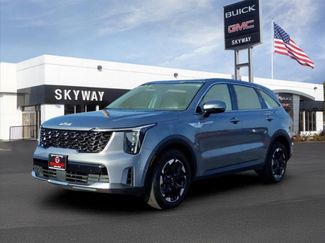 Used 2024 Kia Sorento S video 1