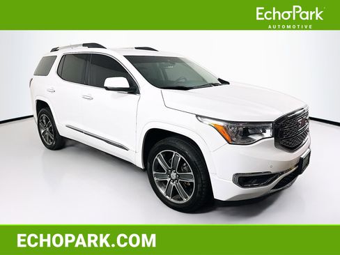 Used 2019 GMC Acadia Denali image 1