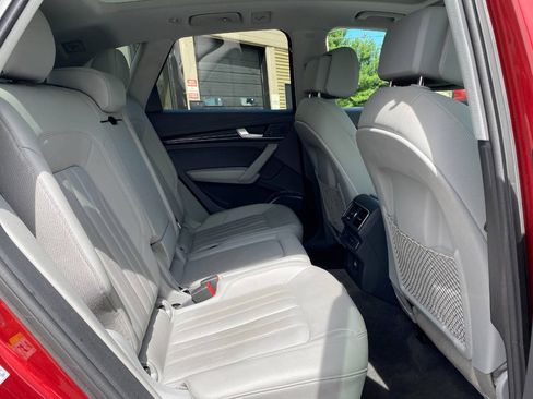 Used 2018 Audi Q5 2.0T Premium w/ Convenience Package AWD/4WD image 28