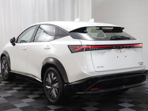 Used 2024 Nissan Ariya PLATINUM+ image 15