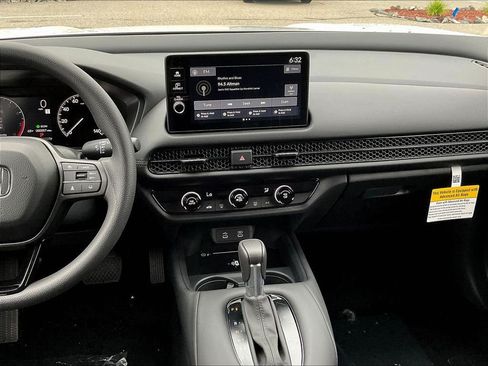 New 2026 Honda HR-V LX image 12
