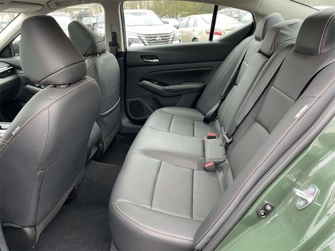 Used 2025 Nissan Altima 2.5 SR w/ SR Premium Package image 13