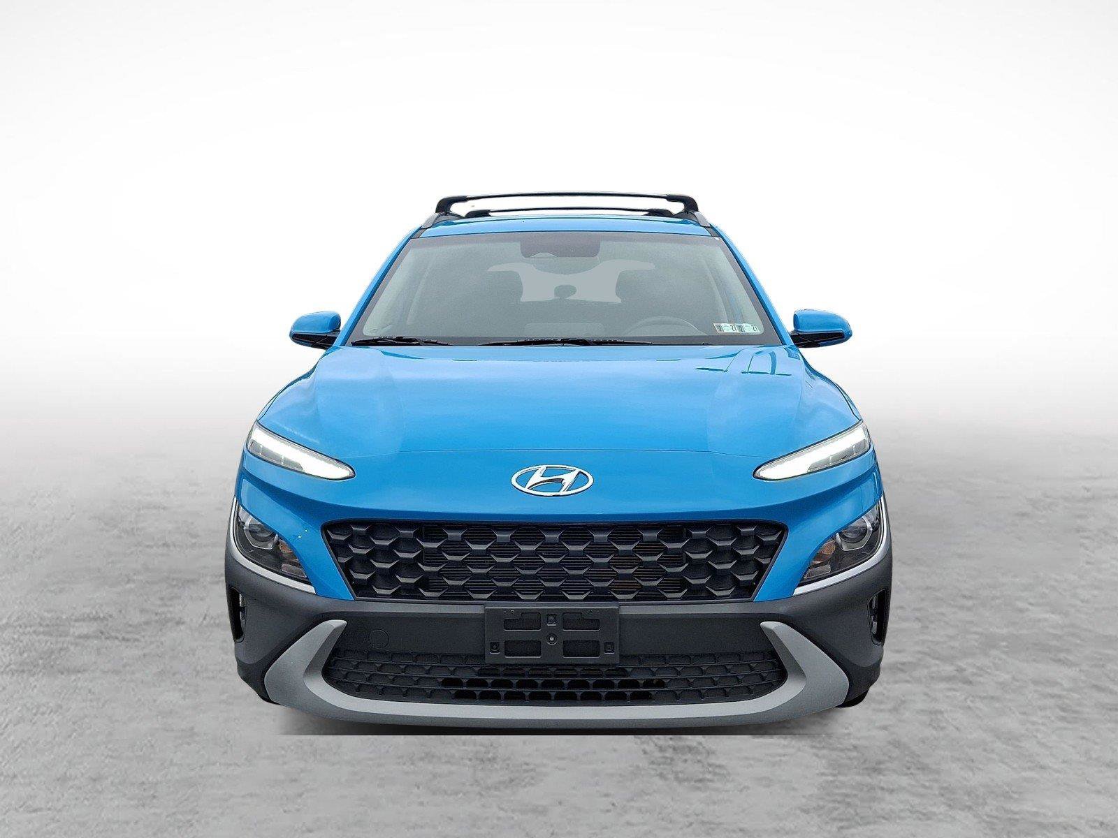 Used 2023 Hyundai Kona SEL AWD/4WD image 2
