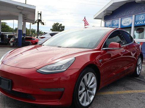Used 2019 Tesla Model 3 Long Range AWD/4WD image 8