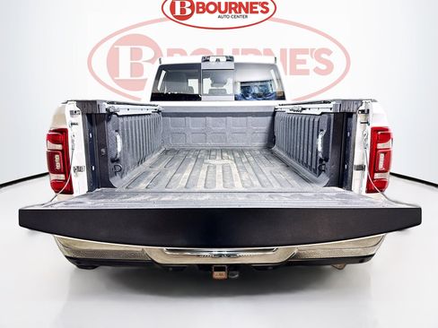 Used 2022 RAM 3500 Laramie AWD/4WD image 25
