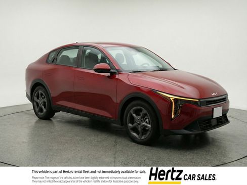 Used 2025 Kia K4 FWD image 1