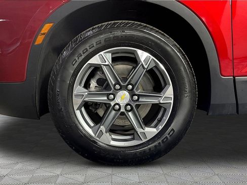 Used 2023 Chevrolet Blazer LT w/ Sound & Technology Package FWD image 34
