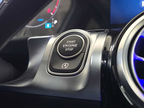 Certified 2026 Mercedes-Benz GLB 250 4MATIC image 35
