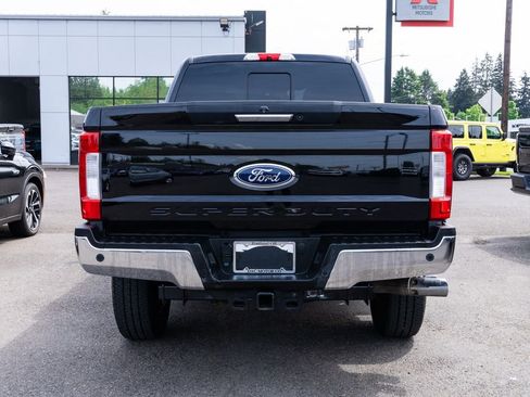 Used 2019 Ford F250 Lariat w/ Chrome Package AWD/4WD image 5