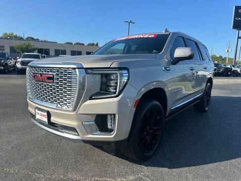 Used 2023 GMC Yukon Denali w/ Denali Reserve Package AWD/4WD image 1