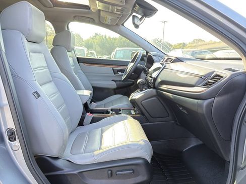 Used 2020 Honda CR-V Touring image 18