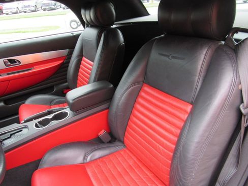 Used 2002 Ford Thunderbird RWD image 26