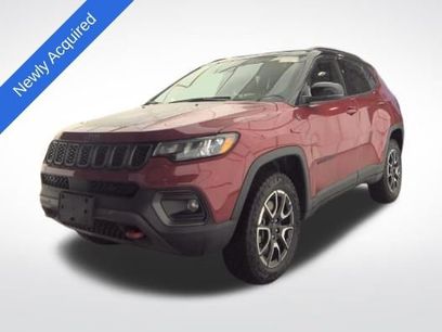 Used 2025 Jeep Compass Trailhawk