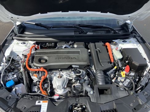 Used 2025 Honda Accord Sport image 37