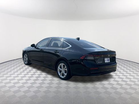 Used 2023 Honda Accord LX image 9