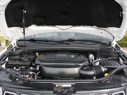 Used 2020 Jeep Grand Cherokee Laredo image 12