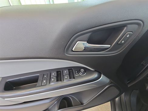 Used 2017 Chevrolet Colorado LT w/ Luxury Package, Chrome AWD/4WD image 21