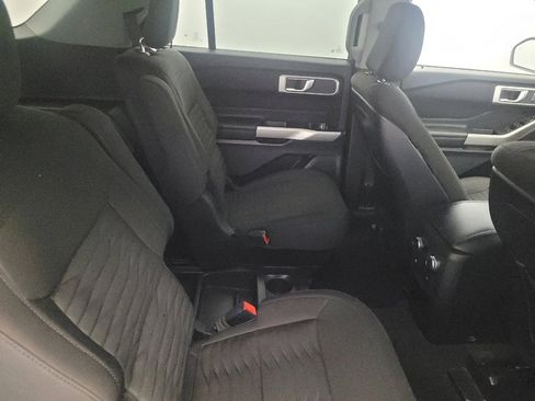 Used 2020 Ford Explorer XLT w/ Comfort Package image 19