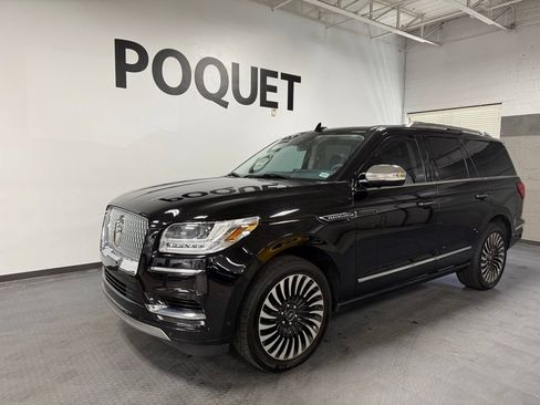 Used 2020 Lincoln Navigator Black Label w/ Cargo Convenience Package AWD/4WD image 2